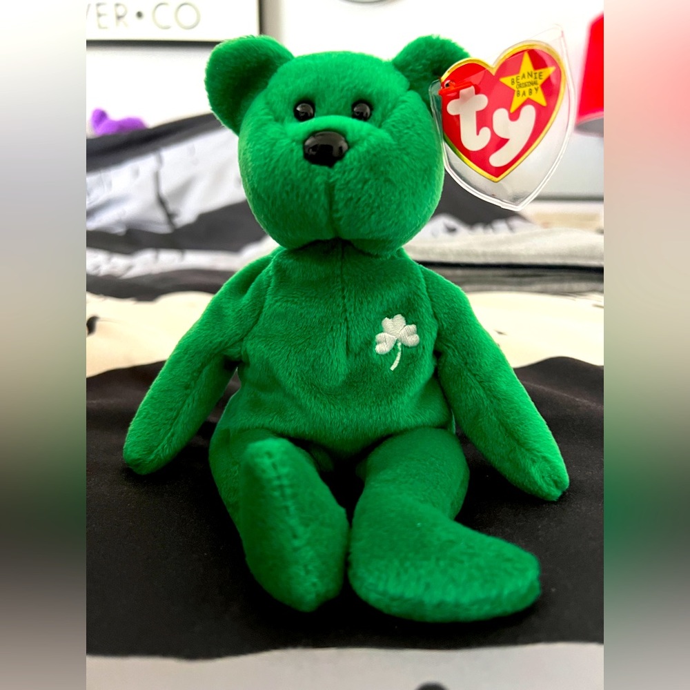 Ty Beanie Baby Erin Bear 1997 Collectible